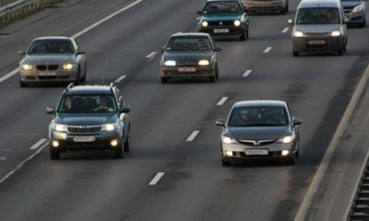 Госавтоинспекция напоминает автолюбителям о необходимости использования внешних световых приборов на автомобиле