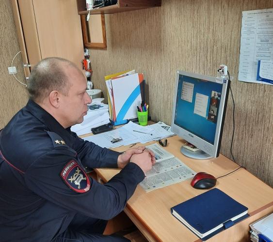 Главный государственный инспектор г. Калуги провел дистанционный урок по правила дорожного движения