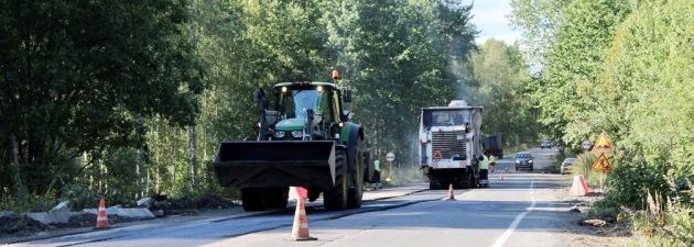 В Карелии в рамках национального проекта «Безопасные и качественные автодороги» продолжается ремонт участков дорог