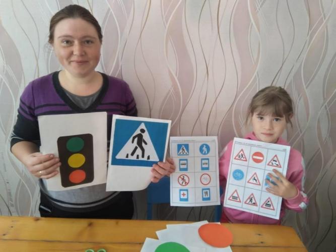 Ульяновские родители поддержали Всероссийский интернет-марафон «Дома учим ПДД»