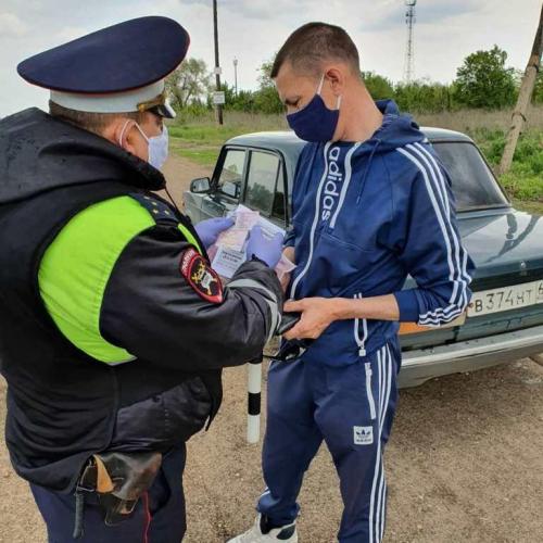 Автоинспекторы рассказали автолюбителям о способах и уловках мошенников