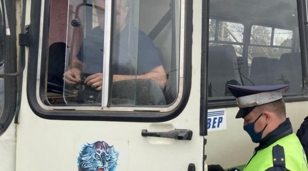 Кировские автоинспекторы контролируют соблюдение режима труда и отдыха водителей автобусов