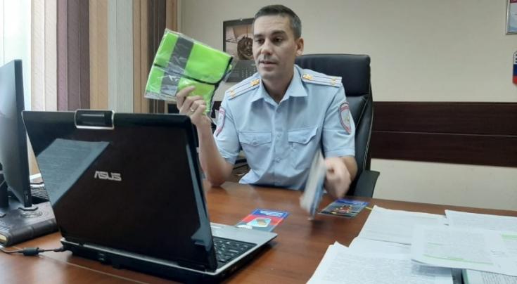 Руководитель ГИБДД Красноярска провел он-лайн встречу со студентами