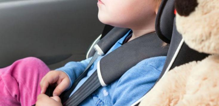 Сотрудники Госавтоинспекции Кировской области напоминают о родительской ответственности за безопасность детей на дорогах
