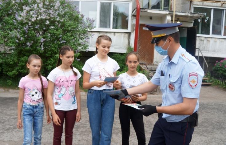 В Тюменской области проходит акция, направленная на обеспечение детской дорожной безопасности