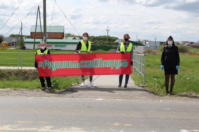 Тюменские «родительские патрули» проводят совместные рейды с сотрудниками ГИБДД