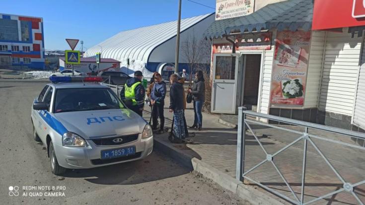 В Печенгском районе сотрудники Госавтоинспекции провели рейд по выявлению нарушений детьми-велосипедистами
