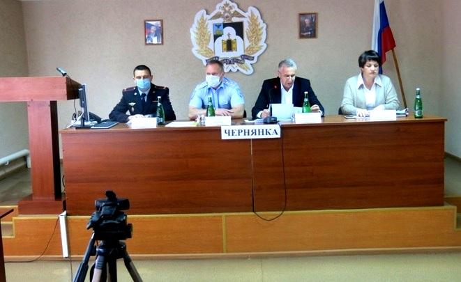 В Белгородской области обсудили вопросы взаимодействия Госавтоинспекции и органов местного самоуправления, направленные на снижение уровня аварийности