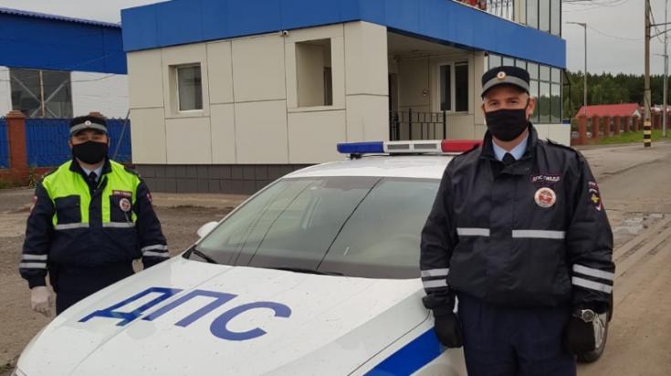 Сотрудники ГИБДД Татарстана помогли доставить ребенка в медицинское учреждение
