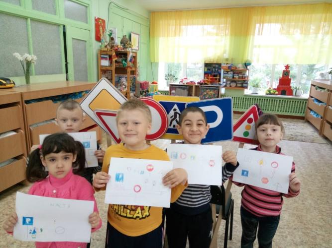 В детском саду Ржевского района прошла «Неделя по правилам дорожного движения»