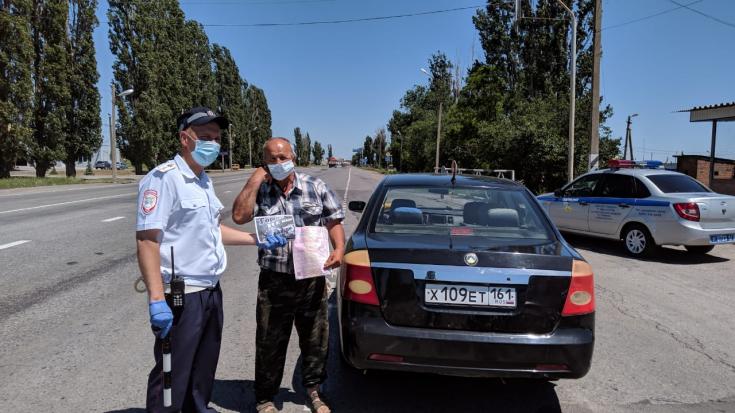 В целях профилактики аварийности с участием транзитного транспорта в летний период в Ростовской области продолжается «Сезон без опасности»