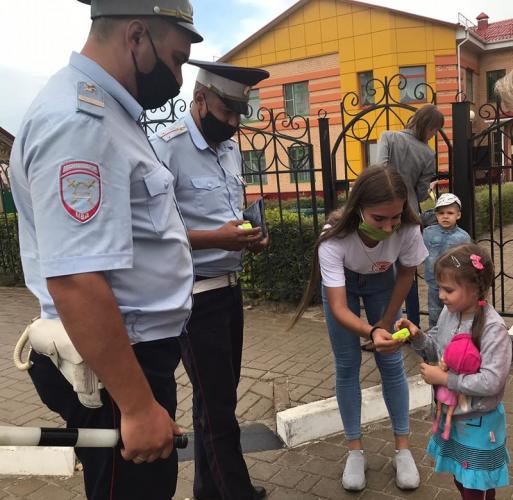 Белгородские автоинспекторы провели экспресс-тренинги по планированию логистики детских пешеходных маршрутов