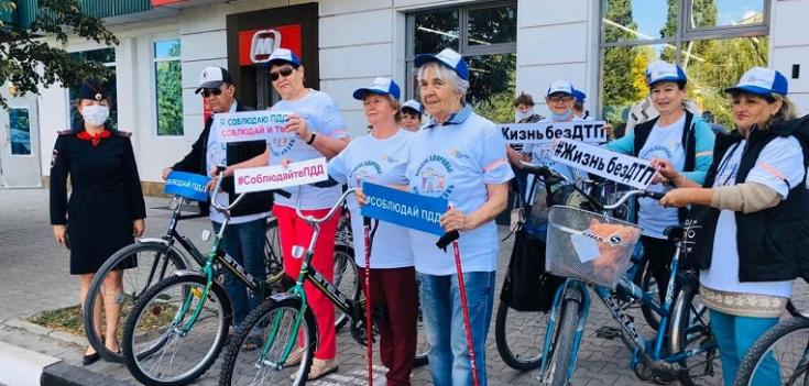 В Белгородской области «бабушкин патруль» развернул консультационные пункты по ПДД