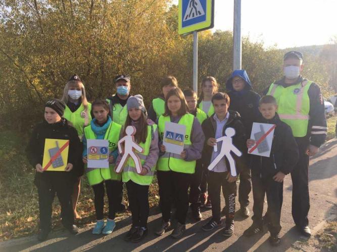 Представители Советов отцов муниципальных образований и общественного движения «Родители за безопасность» поддержали профилактическое мероприятие «Юный пешеход»