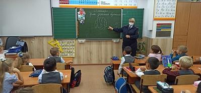 НЕДЕЛЯ БЕЗОПАСНОСТИ ПРИЗВАНА ПРИВЛЕЧЬ ВНИМАНИЕ САМОЙ ШИРОКОЙ ОБЩЕСТВЕННОСТИ К ПРОБЛЕМЕ СНИЖЕНИЯ АВАРИЙНОСТИ С УЧАСТИЕМ НЕСОВЕРШЕННОЛЕТНИХ.