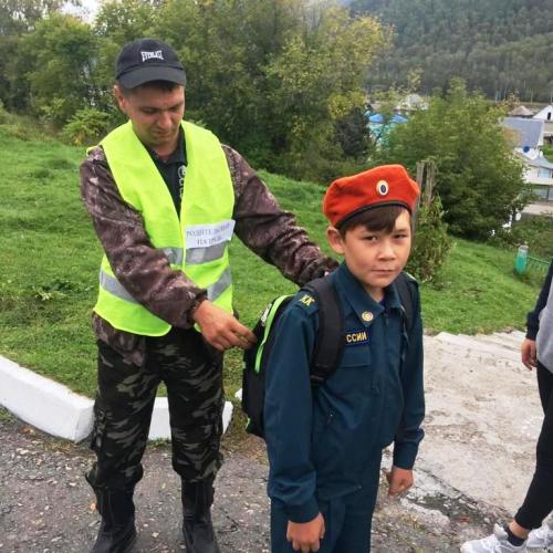 Дорожные полицейские и «Родительский патруль» Шебалинского района на страже детской безопасности