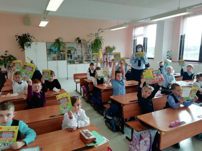 Западнодвинские автоинспекторы провели «Урок дорожной безопасности» для первоклассников