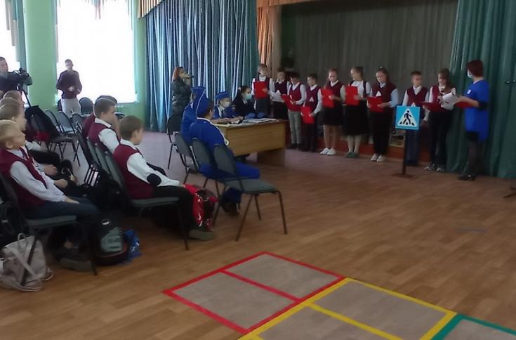 В Липецкой области проводятся познавательные и обучающие игры для школьников по основам ПДД
