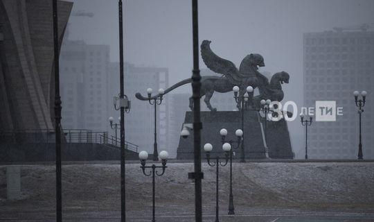 Автомобилистов предупреждают о гололедице на дорогах и тумане в некоторых районах республики.