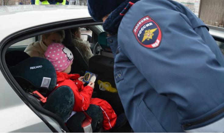 Акция «Детское кресло» проходит в Подольске