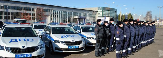Автопарк тамбовской полиции пополнился новыми патрульными автомобилями
