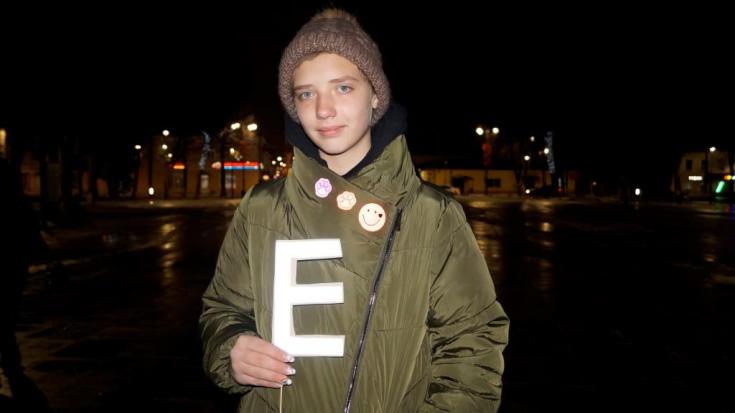 В Подмосковье автоинспекторы и представители молодежных организаций призвали интернет-пользователей к дорожной безопасности