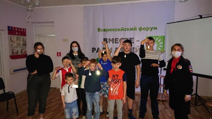 В Печенгском районе прошла акция «Мама, будь яркой!»