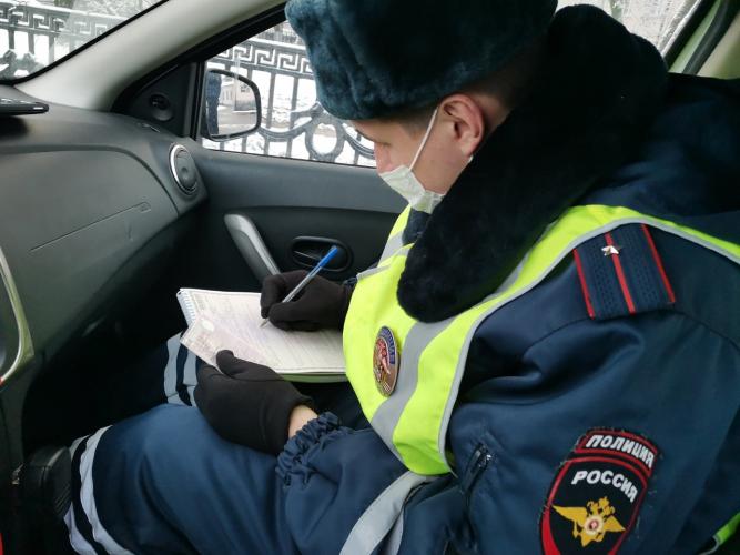 Госавтоинспекция г. Твери напомнила взрослым о правилах перевозки детей в автомобиле