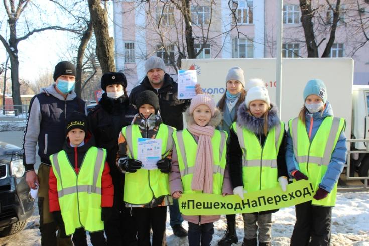 В Пензенской области школьники напоминают участникам дорожного движения о соблюдении правил