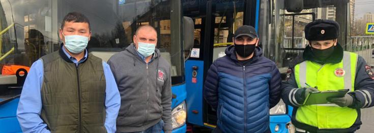 Сотрудники Госавтоинспекции посетили автопредприятия, чтобы напомнить о безопасности на дороге