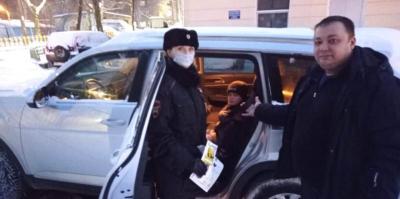 Кировские автоинспекторы напомнили водителям о важности применения детских удерживающих устройств