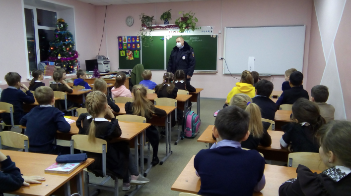 Заинские инспекторы ГИБДД возьмут на контроль маленьких нарушителей