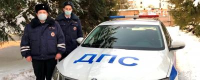 Новгородские автоинспекторы оказали помощь пострадавшему в ДТП ребёнку
