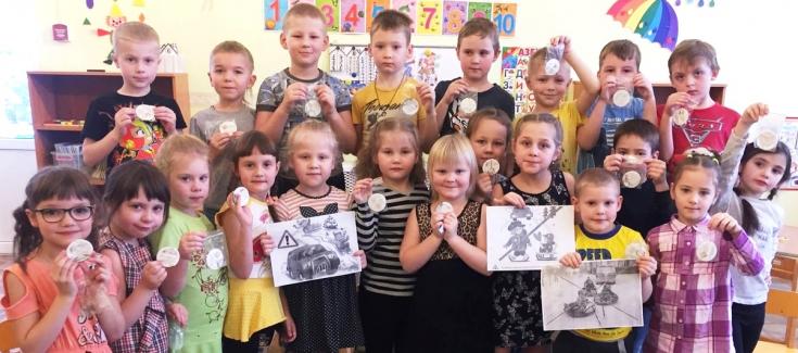 Юные новгородцы закрепили правила безопасного участия в дорожном движении зимой