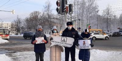 Кировские студенты попробовали себя в роли инспекторов дорожно-патрульной службы