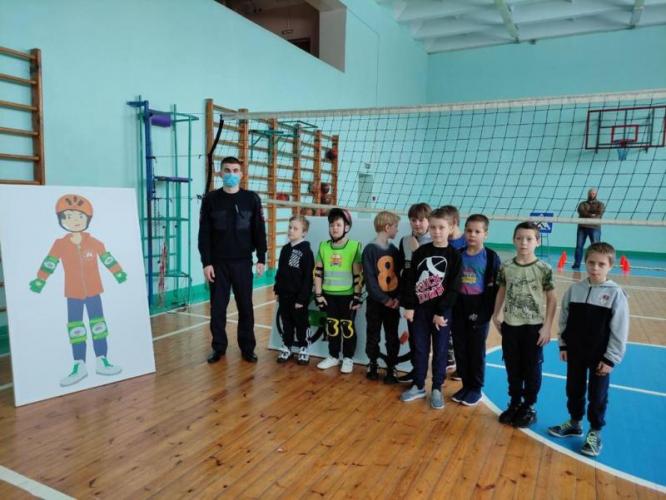 Автоинспекторы и представители центра «Лаборатория безопасности» повышают уровень дорожных знаний пензенских школьников