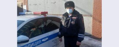 В Новосибирской области сотрудник Госавтоинспекции помог оперативно доставить в больницу документы, необходимые для экстренной операции
