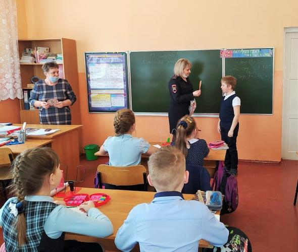 Значки за знания ПДД выдают в Липецкой области