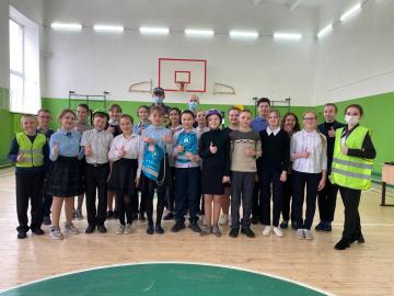 На практикумах «Лаборатории безопасности» школьники Кировской области совершенствуют технику поведения на дорогах