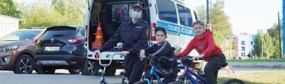 В Кирове городской парк стал образовательной площадкой по ПДД для юных велосипедистов