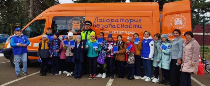 «Лаборатория безопасности» продолжает проводить уроки дорожной грамотности для детей из разных городов и районов Татарстана
