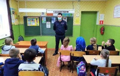 Липецкие автоинспекторы проводят Единые дни дорожной безопасности в образовательных организациях