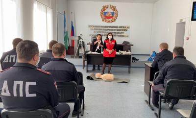 Автоинспекторы Кабардино-Балкарии прошли практикум по оказанию первой помощи пострадавшим в автоавариях