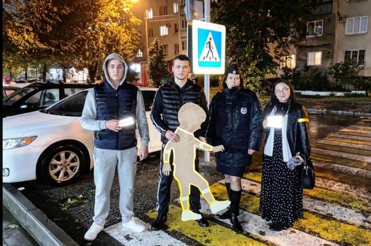 В Нальчике автоинспекторы провели видеоэксперимент по ПДД «Пешеход глазами водителя»