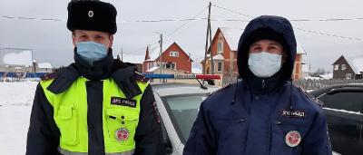 В Вологодской области полицейские спасли замерзавшего ребенка