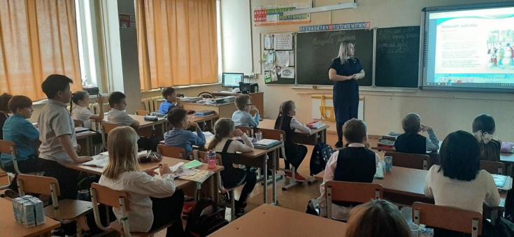 Уроки дорожной грамотности проведены со школьниками в Холмске