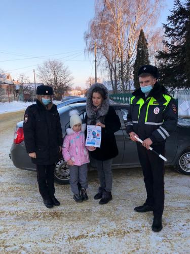 В Малоархангельском районе сотрудники ОГИБДД провели профилактическое мероприятие «Перевози ребенка правильно»