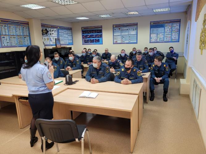Балаковские полицейские провели профилактические беседы в рамках ОПМ «Дети – главные пассажиры»