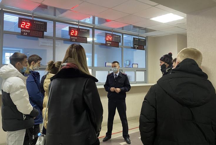 Сотрудники региональной ГИБДД организовали познавательную экскурсию для студентов СамГТУ