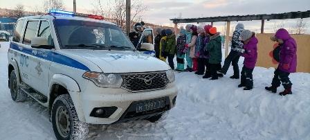 Кольские Госавтоинспекторы провели мероприятие «Я знаю правила дорожного движения!»